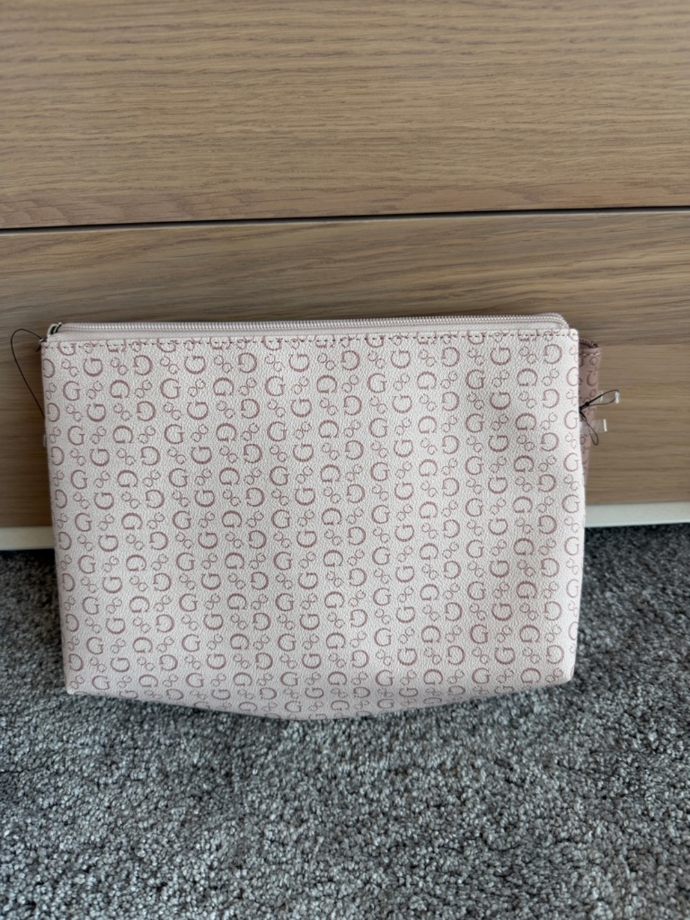 GUESS Two-Piece Signature Zip Pouch Set in Blush and Light Pink - Picture 3 of 5
